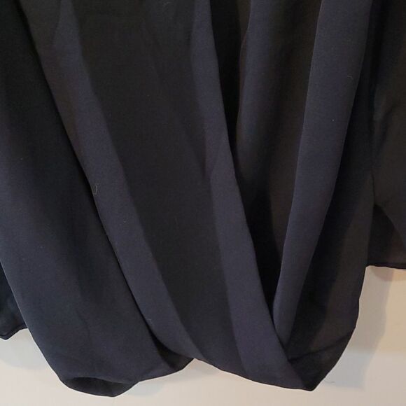 Michael Kors top small - Picture 3 of 4